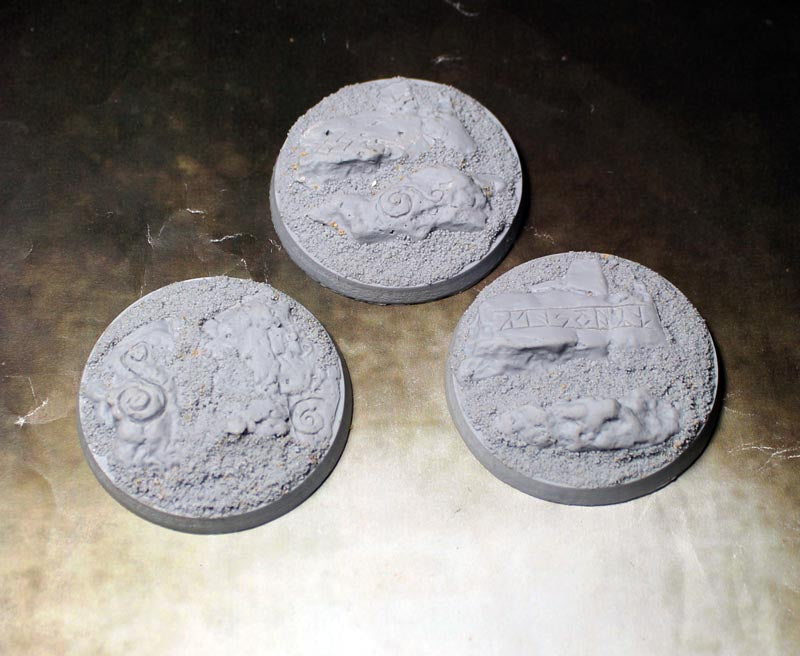 Runic Mountain - Round Bases
